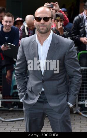 Jason Statham arrive à la première européenne de Safe, BFI IMAX, Waterloo, Londres. Banque D'Images