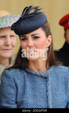 La duchesse de Cambridge regarde un événement sportif pour enfants lors d'une visite à Vernon Park à Nottingham. Banque D'Images