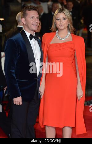 Holly Valance et Nick Candy arrivent à la première mondiale de Skyfall au Royal Albert Hall, Kensington Gore, Londres. Banque D'Images