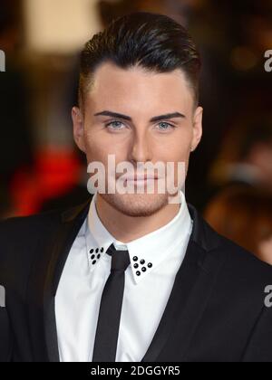 Rylan Clark arrive à la première mondiale de Skyfall au Royal Albert Hall, Kensington Gore, Londres. Banque D'Images