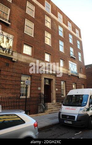 St Mary's Hospital, Paddington, Londres. Un lieu possible pour la naissance du duc et de la duchesse du bébé de Cambridge. Prince William le duc de Cambridge est né dans l'aile Lindo de l'hôpital. Copyright Doug Peters EMPICS Entertainment Banque D'Images