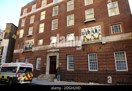 St Mary's Hospital, Paddington, Londres. Un lieu possible pour la naissance du duc et de la duchesse du bébé de Cambridge. Prince William le duc de Cambridge est né dans l'aile Lindo de l'hôpital. Copyright Doug Peters EMPICS Entertainment Banque D'Images