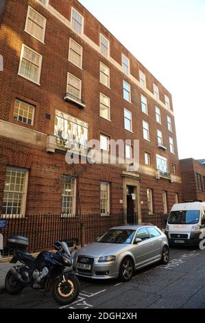 St Mary's Hospital, Paddington, Londres. Un lieu possible pour la naissance du duc et de la duchesse du bébé de Cambridge. Prince William le duc de Cambridge est né dans l'aile Lindo de l'hôpital. Copyright Doug Peters EMPICS Entertainment Banque D'Images