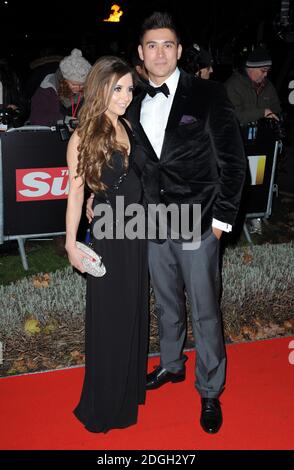 Rab Wilding et Jill Morgan arrivent aux Sun Military Awards 2012, au Musée impérial de la guerre, dans le sud de Londres. Banque D'Images