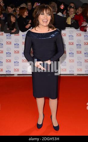 Lorraine Kelly arrive aux National Television Awards 2013, à l'O2 Arena, Greenwich, Londres. Banque D'Images