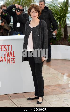 Gina McKee au Jimmy P. psychothérapie d'un photocall indien des plaines, qui fait partie du 66e Festival de Cannes, Palais de Festival, Cannes. Banque D'Images