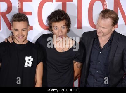 Liam Payne et Harry Styles of One Direction avec Morgan Spurlock au This is US Photocall, Big Sky Studios, Londres. Le crédit photo devrait lire Doug Peters EMPICS Entertainment Banque D'Images