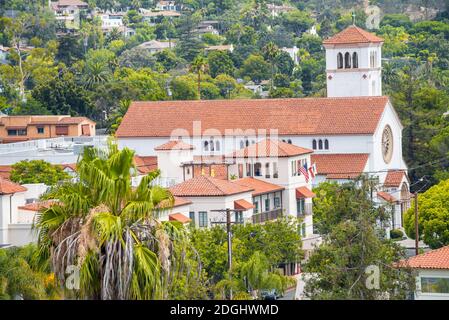 Santa Barbara, Californie. Vue aérienne des jardins du palais de justice du comté Banque D'Images