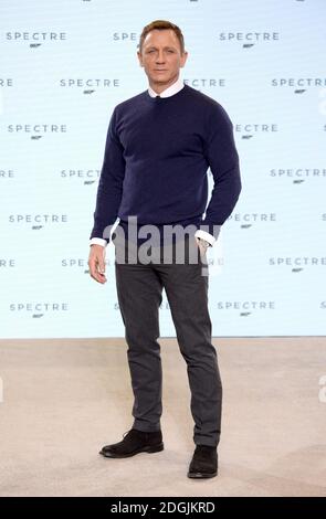 Daniel Craig assiste à l'annonce en direct DE BOND 24 pour marquer le début de la production du 24e film Bond tenu aux Pinewood Studios, Londres le titre et la diffusion du 24e film Bond ont été dévoilés, marquant le début de la photographie principale le lundi 8 décembre Banque D'Images