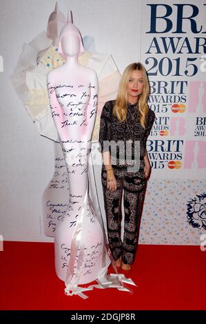 Laura Whitmore participe au lancement des nominations BRIT Awards 2015 qui a eu lieu à ITV London Studios, South Bank, Londres **USAGE ÉDITORIAL EXCLUSIF, STRICTEMENT AUCUNE MARCHANDISE** Banque D'Images