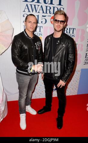 Joe Lenzie (à gauche) et Cameron Edwards de Sigma participant au lancement des nominations AUX BRIT Awards 2015 qui se sont déroulées aux studios ITV London, South Bank, Londres **USAGE ÉDITORIAL SEULEMENT, STRICTEMENT AUCUNE MARCHANDISE** Banque D'Images