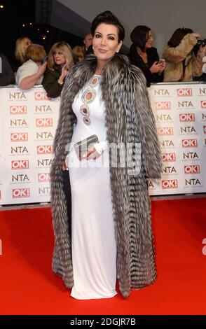 Kris Jenner sur le tapis rouge des National Television Awards 2015 qui se tiennent à l'O2 Arena, Londres. Cette année, les ANN célèbrent leur 20e année. Banque D'Images