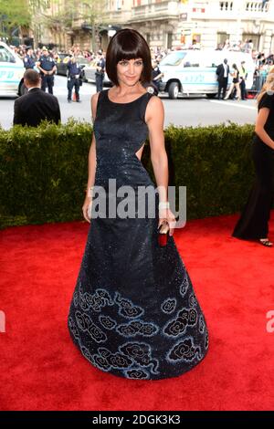 Katie Holmes assistant au Metropolitan Museum of Art met Gala, à New York, États-Unis. (Crédit obligatoire : Doug Peters/EMPICS Entertainment) Banque D'Images