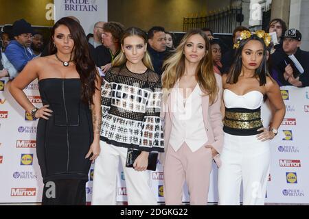 Jesy Nelson, Perrie Edwards, Jade Thirlwall et Jesy Nelson Leigh-Anne Pinnock of Little Mix arrivent pour les Pride of Britain Awards 2015, à Grosvenor House, Park Lane, Londres. Crédit photo à lire : Doug Peters/ EMPICS Entertainment Banque D'Images