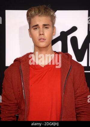 Justin Bieber assiste aux MTV European Music Awards 2015 qui se tiennent au Forum Mediolanum d'Assago à Milan, Italie. Banque D'Images