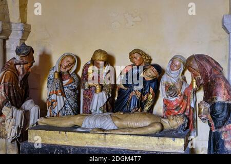 France, Nièvre (58), Nevers, cathédrale Saint-Cyr-et-Sainte-Julitte, bâtiment en pierre polychrome (fin du XVe, début du XVIe siècle), sur la route de Saint-J. Banque D'Images