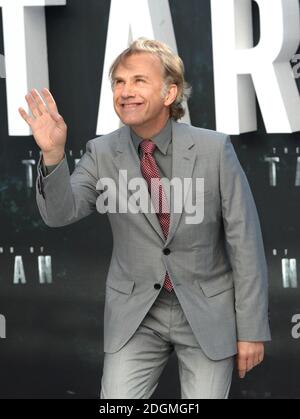 Christoph Waltz participant à la Légende de Tarzan première européenne tenue à l'Odeon Leicester Square, Londres photo Credit devrait lire Doug Peters/ EMPICS Entertainment Banque D'Images