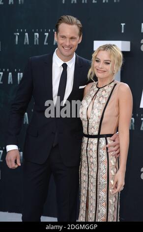 Alexander Skarsgard et Margot Robbie participant à la Légende de Tarzan première européenne tenue à l'Odeon Leicester Square, Londres photo Credit devrait lire Doug Peters/ EMPICS Entertainment Banque D'Images