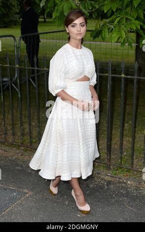 Jenna Coleman participe à la fête d'été de la Serpentine Gallery, à Hyde Park à Londres. Le crédit photo devrait se lire comme suit : Doug Peters/EMPICS Entertainment Banque D'Images