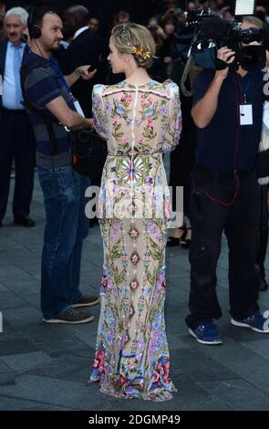 Emily Blunt participe à la première mondiale de la Girl on the train à Leicester Square, Londres. Date de la photo: Mardi 20 septembre 2016. Le crédit photo devrait se lire comme suit : Doug Peters/ EMPICS Entertainment. Banque D'Images