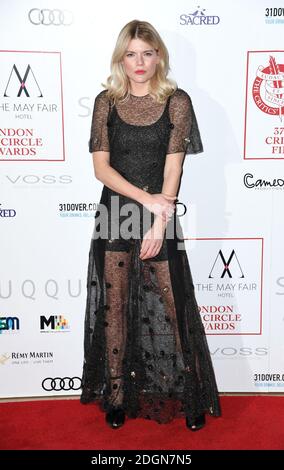 Emma Greenwell arrive au London film Critses Circle Awards 2017, The May Fair Hotel, Londres. Banque D'Images