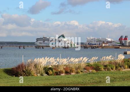 Holyhead port est un important port maritime irlandais desservant l'Irlande et Anglesey sur l'île d'Anglesey au nord du pays de Galles crédit: Mike Clarke/ Alamy stock photos Banque D'Images