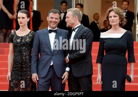 Marine Vacth, François Ozon, Jeremie Renier et Jacqueline Bisset participant à la première du Double Lover lors du 70e Festival de Cannes en France. Le crédit photo devrait se lire comme suit : Doug Peters/EMPICS Entertainment Banque D'Images