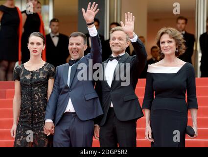 Marine Vacth, François Ozon, Jeremie Renier et Jacqueline Bisset participant à la première du Double Lover lors du 70e Festival de Cannes en France. Le crédit photo devrait se lire comme suit : Doug Peters/EMPICS Entertainment Banque D'Images