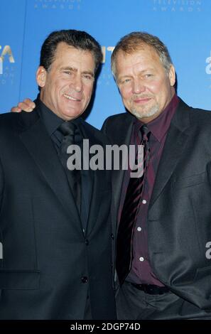 Paul Michael Glaser et David Soul aux National TV Awards, au Royal Albert Hall, Londres. Banque D'Images