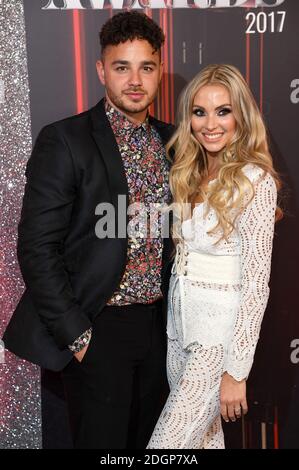 Adam Thomas et Caroline Daly assistent aux British SOAP Awards 2017, qui se tiennent au Lowry Theatre, à Salford, Manchester. Photo le droit d'auteur devrait lire Doug Peters/EMPICS Entertainment Banque D'Images