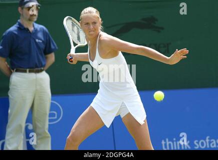 Maria Sharapova remporte sa quart de finale au tournoi de tennis féminin DFS Classic à Edgbaston, Birmingham. Doug Peters/allactiondigital.com Banque D'Images