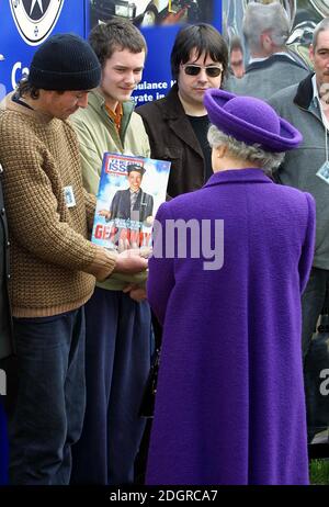 La Reine visite la campagne Big issue à Brighton. DOUG Peters/allactiondigital.com Banque D'Images