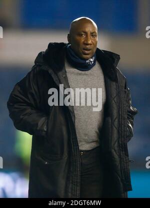 LONDRES, Royaume-Uni, DÉCEMBRE 08: Queens Park Rangers Directeur technique / responsable de l'entraînement Chris Ramsey pendant le championnat Sky Bet entre Millw Banque D'Images