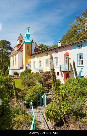 La station touristique italienne de Portmeirion, Gwynedd, au nord du pays de Galles Banque D'Images