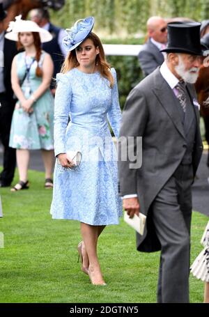 Princesse Beatrice pendant la première journée de l'Ascot royale à Ascot Champ de courses Banque D'Images