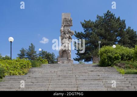 PANAGYURISHTE, BULGARIE - 30 MAI 2020 : complexe commémoratif national d'Apriltsi, ville historique de Panagyurishte, région de Pazardzhik, Bulgarie Banque D'Images