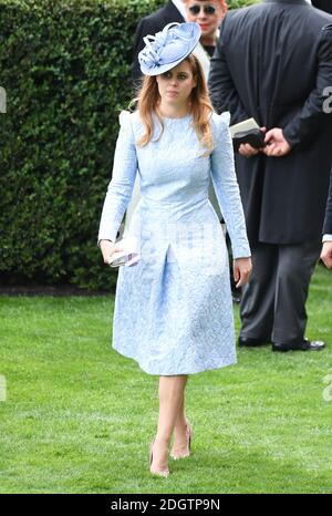 Princesse Beatrice pendant la première journée de l'Ascot royale à Ascot Champ de courses Banque D'Images