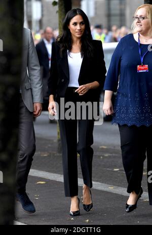 La duchesse de Sussex arrive au Mémorial de la famine lors d'une visite à Dublin, en Irlande. Le crédit photo devrait se lire comme suit : Doug Peters/EMPICS Banque D'Images