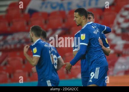 CÉLÉBRATION Robert Glatzel #9 de Cardiff City célèbre sa création 1-1 Banque D'Images