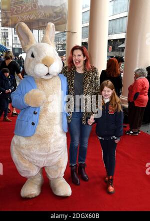 Lucy Montgomery assister à la représentation de gala de où est Peter Rabbit? Au Theatre Royal Haymarket, Londres Banque D'Images
