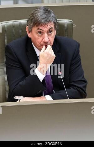 Le président du ministre flamand Jan Jambon en photo lors d'une session plénière du Parlement flamand à Bruxelles, le mercredi 09 décembre 2020. En raison de Banque D'Images