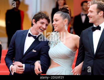 Niels Schneider (à gauche), Adele Exarchopoulos et Paul Hamy assistent à la première de Sibyl lors du 72e Festival de Cannes. Crédit photo devrait se lire: Doug Peters/EMPICS Banque D'Images