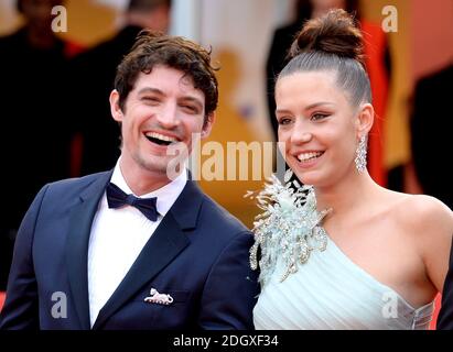 Niels Schneider et Adele Exarchopoulos assistent à la première de Sibyl lors du 72e Festival de Cannes. Crédit photo devrait se lire: Doug Peters/EMPICS Banque D'Images