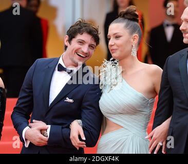 Niels Schneider (à gauche), Adele Exarchopoulos participant à la première de Sibyl lors du 72e Festival de Cannes. Crédit photo devrait se lire: Doug Peters/EMPICS Banque D'Images