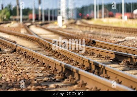 Voies ferrées dans une gare Banque D'Images