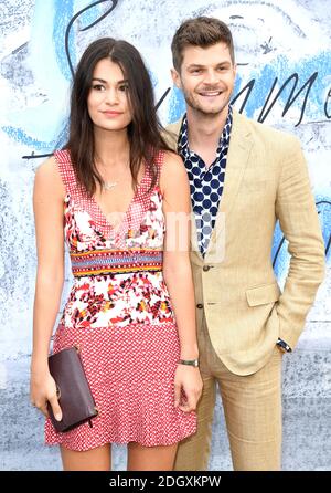 Jim Chapman (à droite) et Sarah Tarleton participant à la Serpentine Summer Party 2019, qui s'est tenue au pavillon des galeries Serpentine, à Kensington Gardens, Londres. Le crédit photo devrait se lire comme suit : Doug Peters/EMPICS Banque D'Images