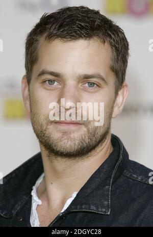 Joshua Jackson arrive pour la première britannique du film de Simpson au vue Cinema, The 02 Arena, Greenwich, Londres. Banque D'Images