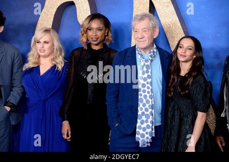 Rebel Wilson, Jennifer Hudson, Sir Ian McKennen et Francesca Hayward assistant à la photo de Cats à l'hôtel Corinthia, Londres Banque D'Images