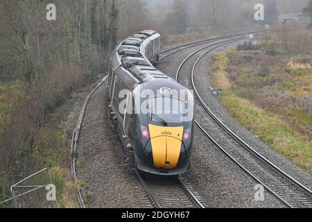 GV du village de Kintbury, près de Hungerford, Berkshire - ligne de train, mercredi 2 décembre 2020.