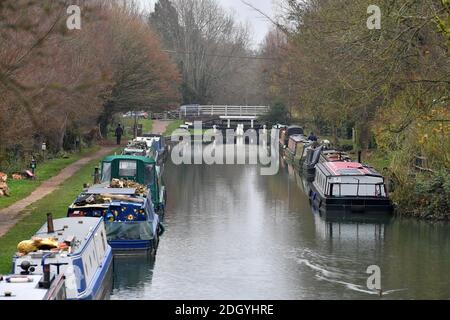 GV du village de Kintbury, près de Hungerford, Berkshire - River Kennett, mercredi 2 décembre 2020.